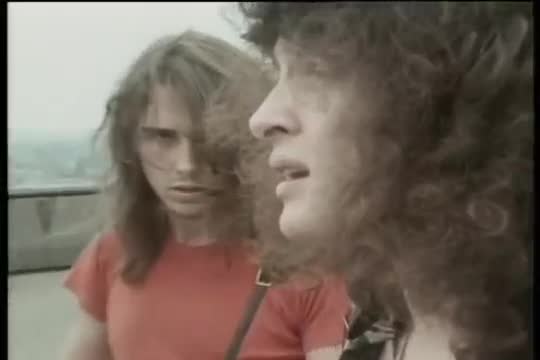 Golden Earring - She Flies on Strange Wings