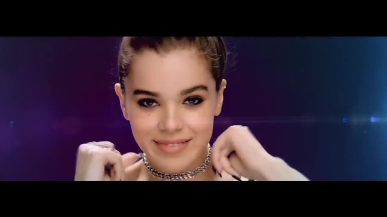 Hailee Steinfeld - Starving