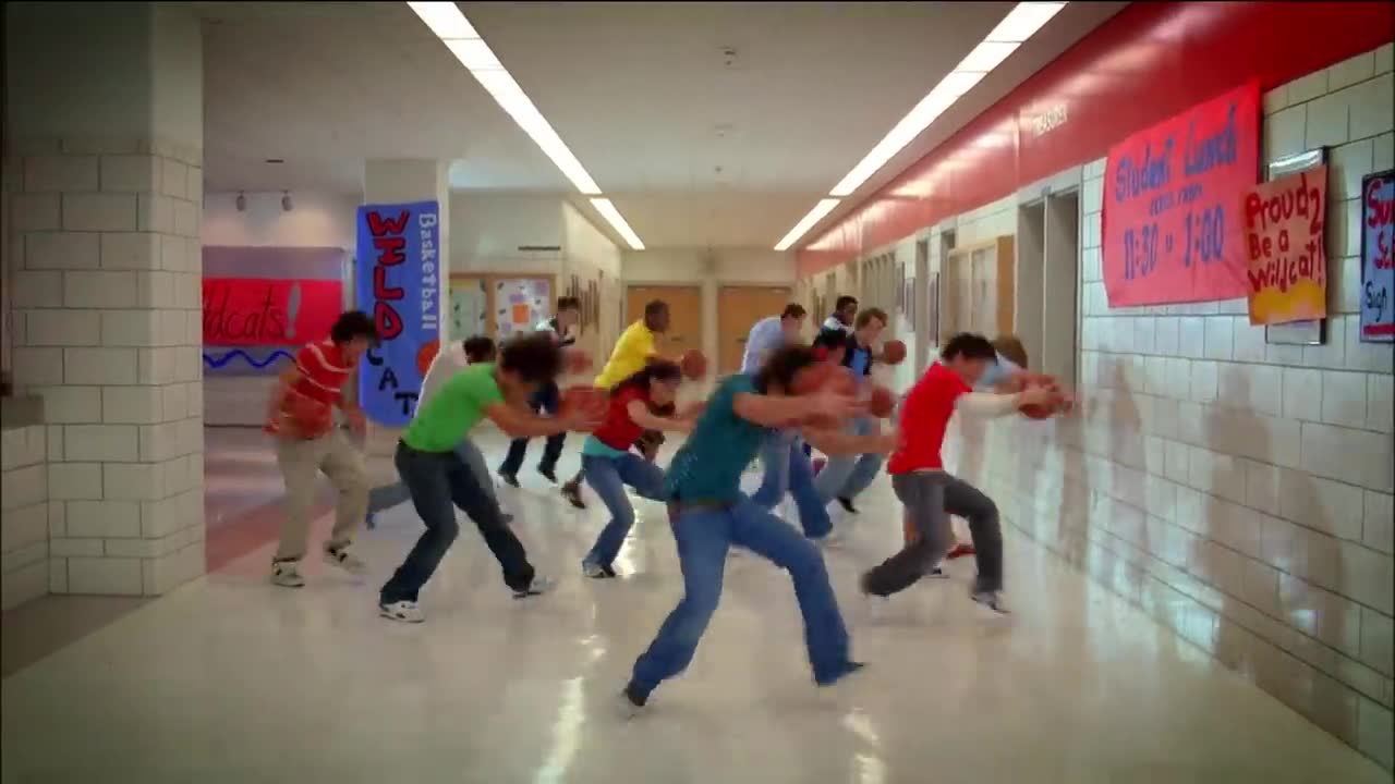 High School Musical 2 Cast - What Time Is It?