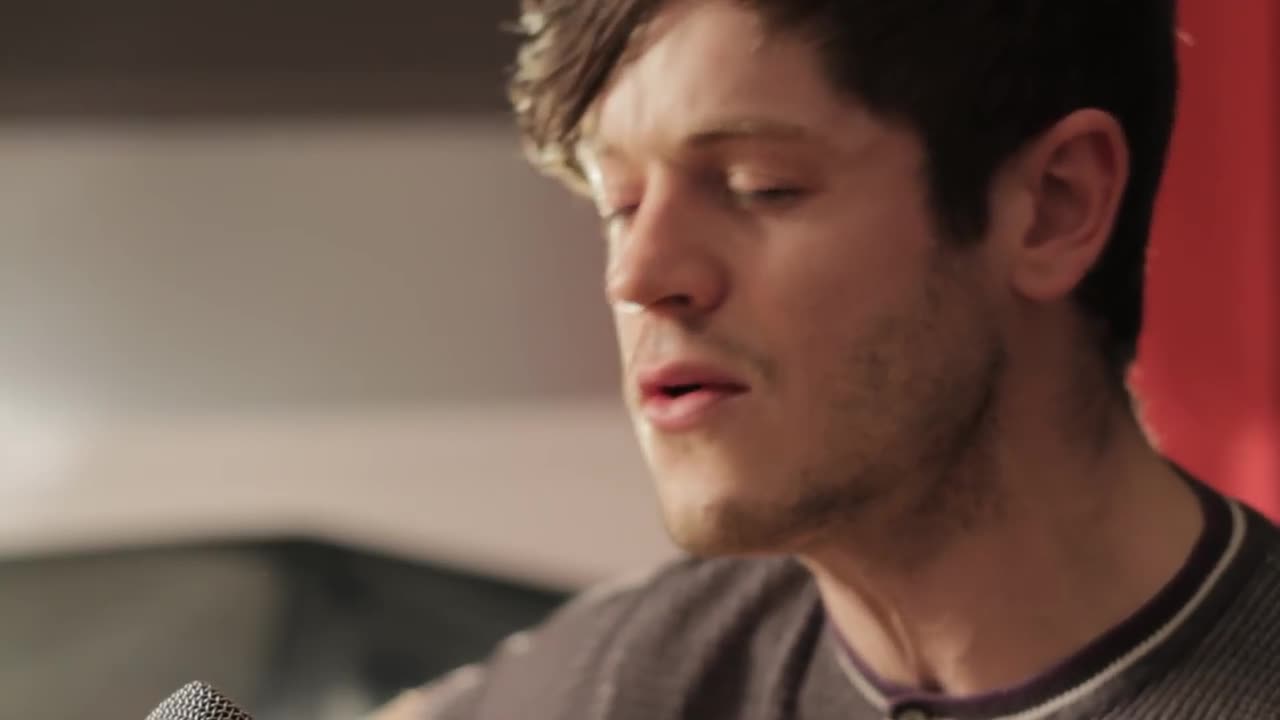 Iwan Rheon - Sink