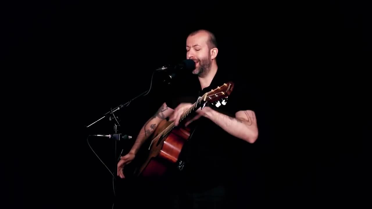 Jon Gomm - High and Dry