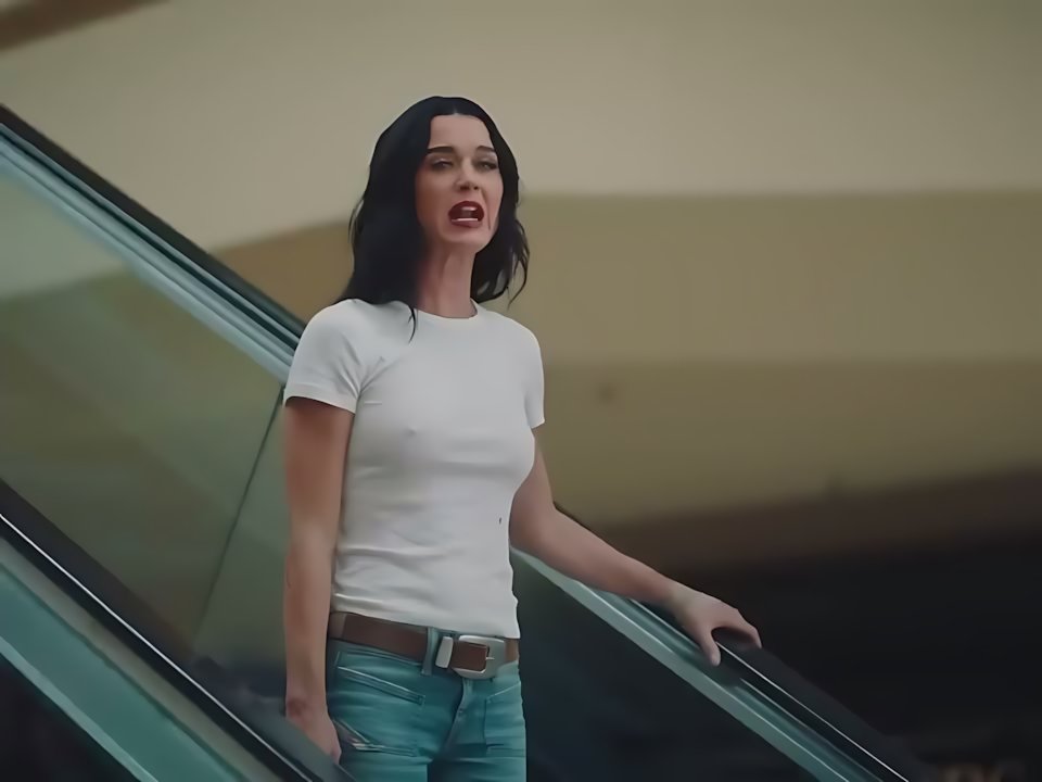 Katy Perry - bandaids