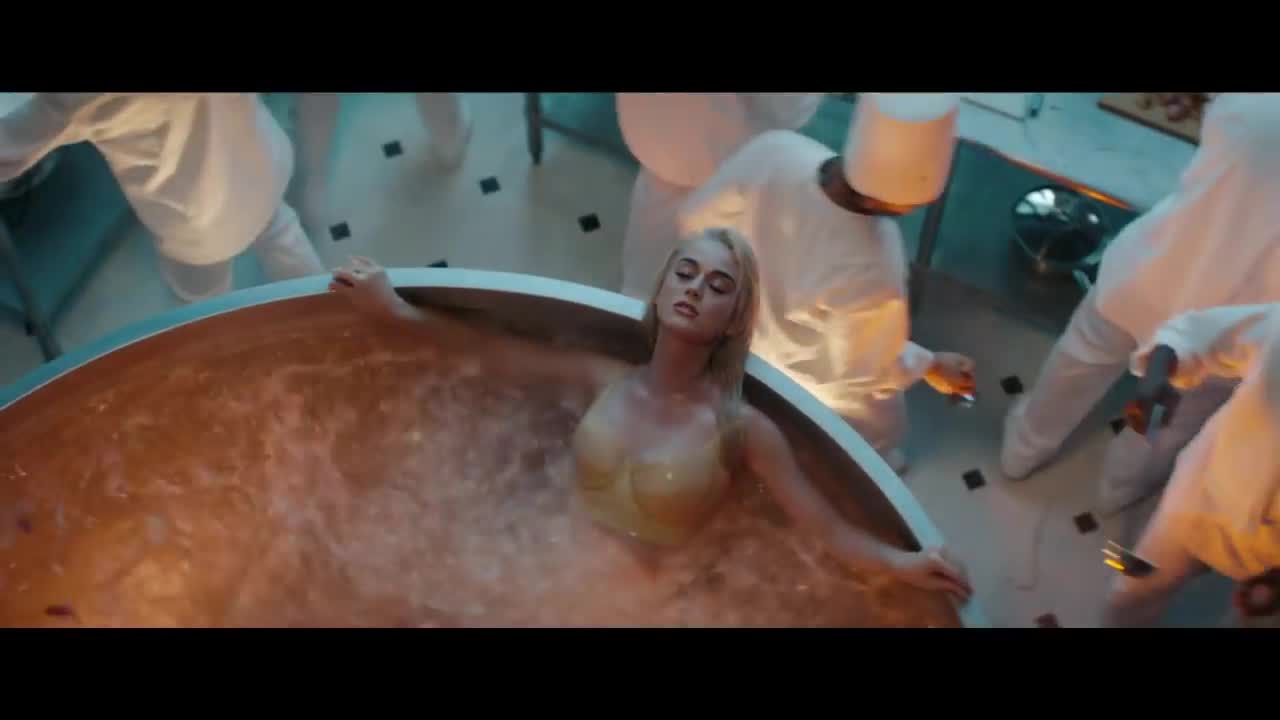 Katy Perry - Bon Appétit