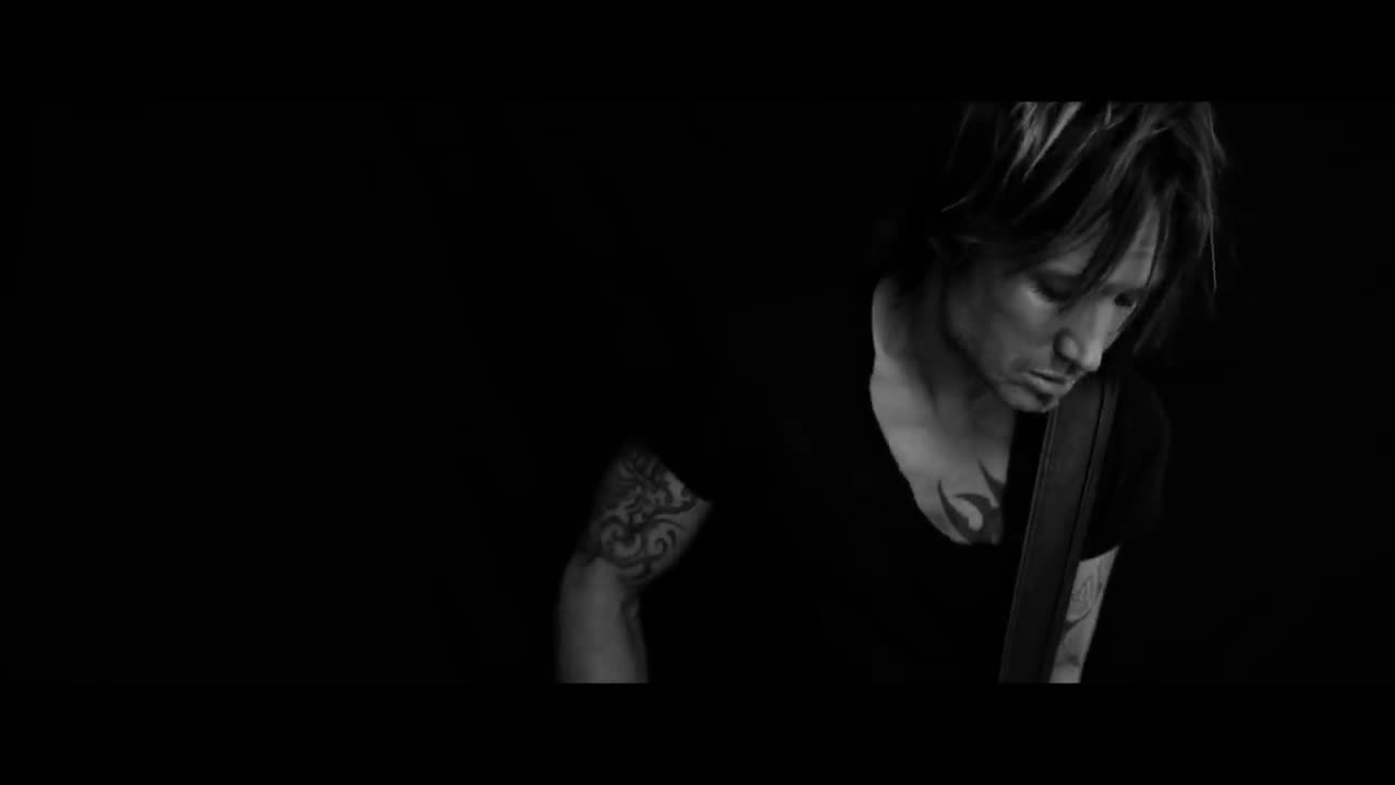 Keith Urban - Somewhere in My Car