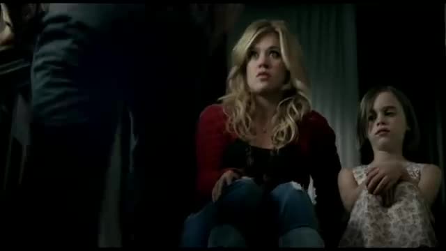 Kelly Clarkson - Because of You