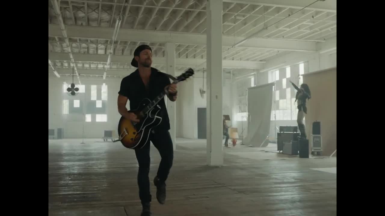 Kip Moore - She’s Mine