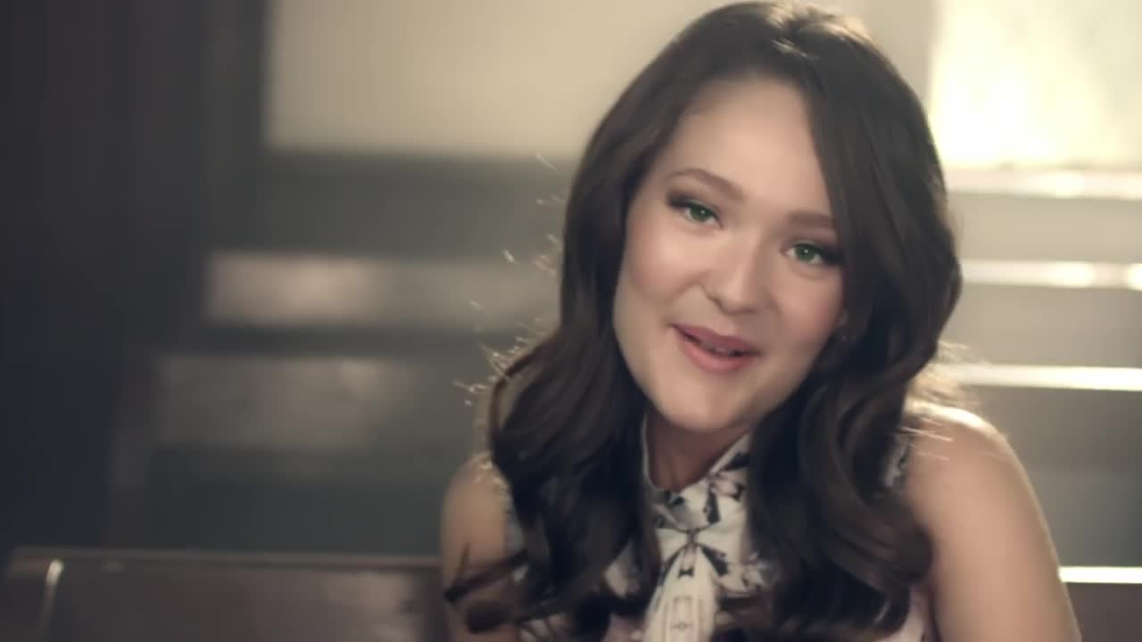 Kira Isabella - Little White Church