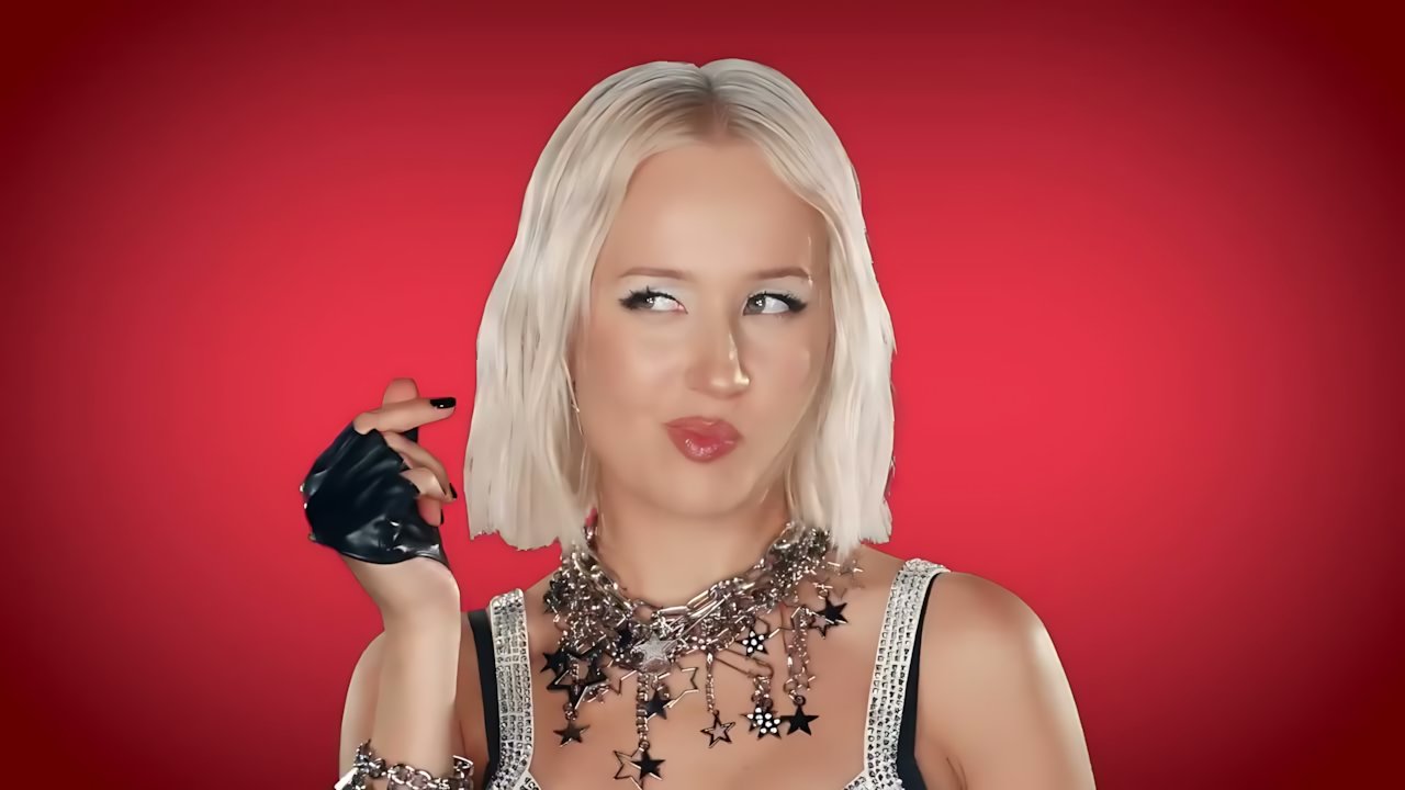 Клава Кока - СПЛЕТНИ. ШУМ. ЛУК.