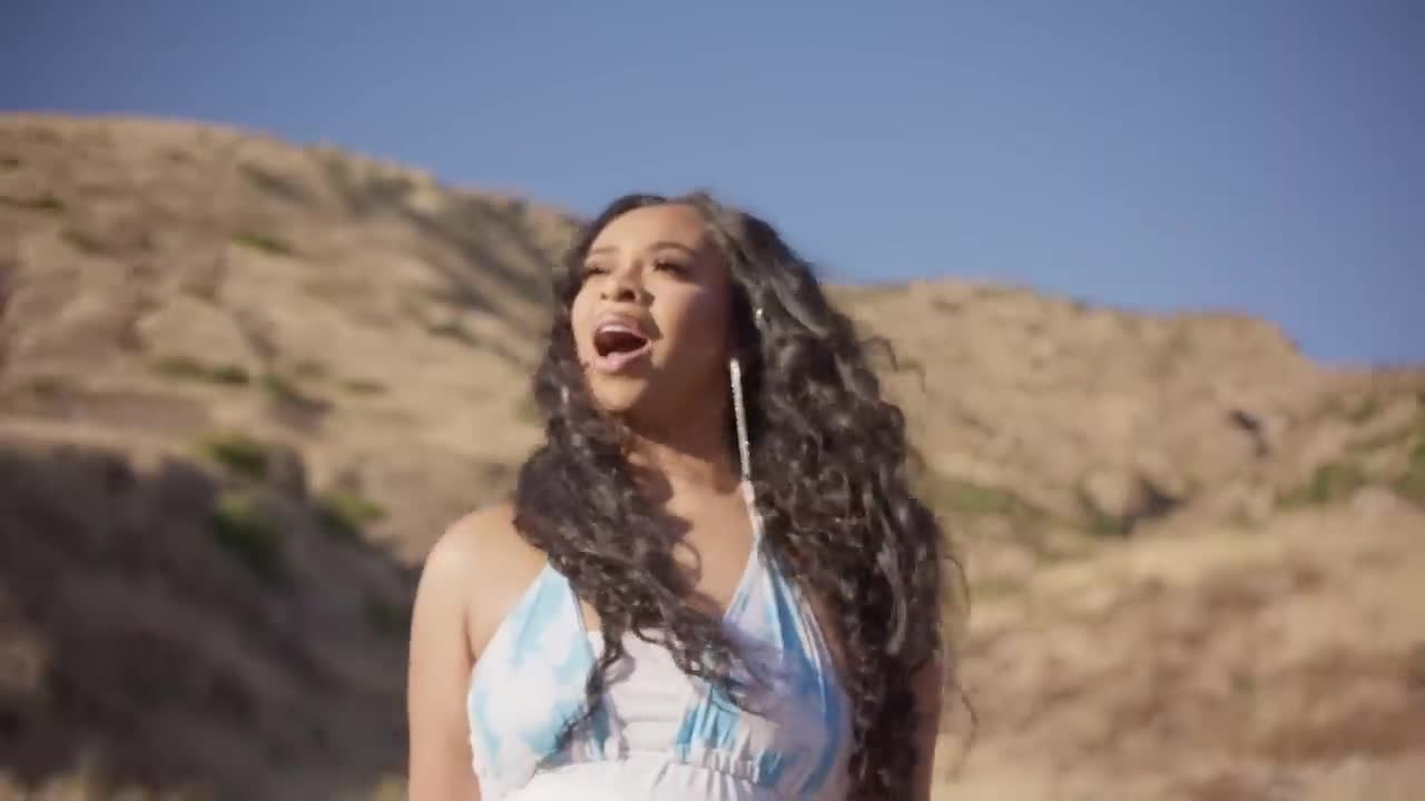 Koryn Hawthorne - Look At God