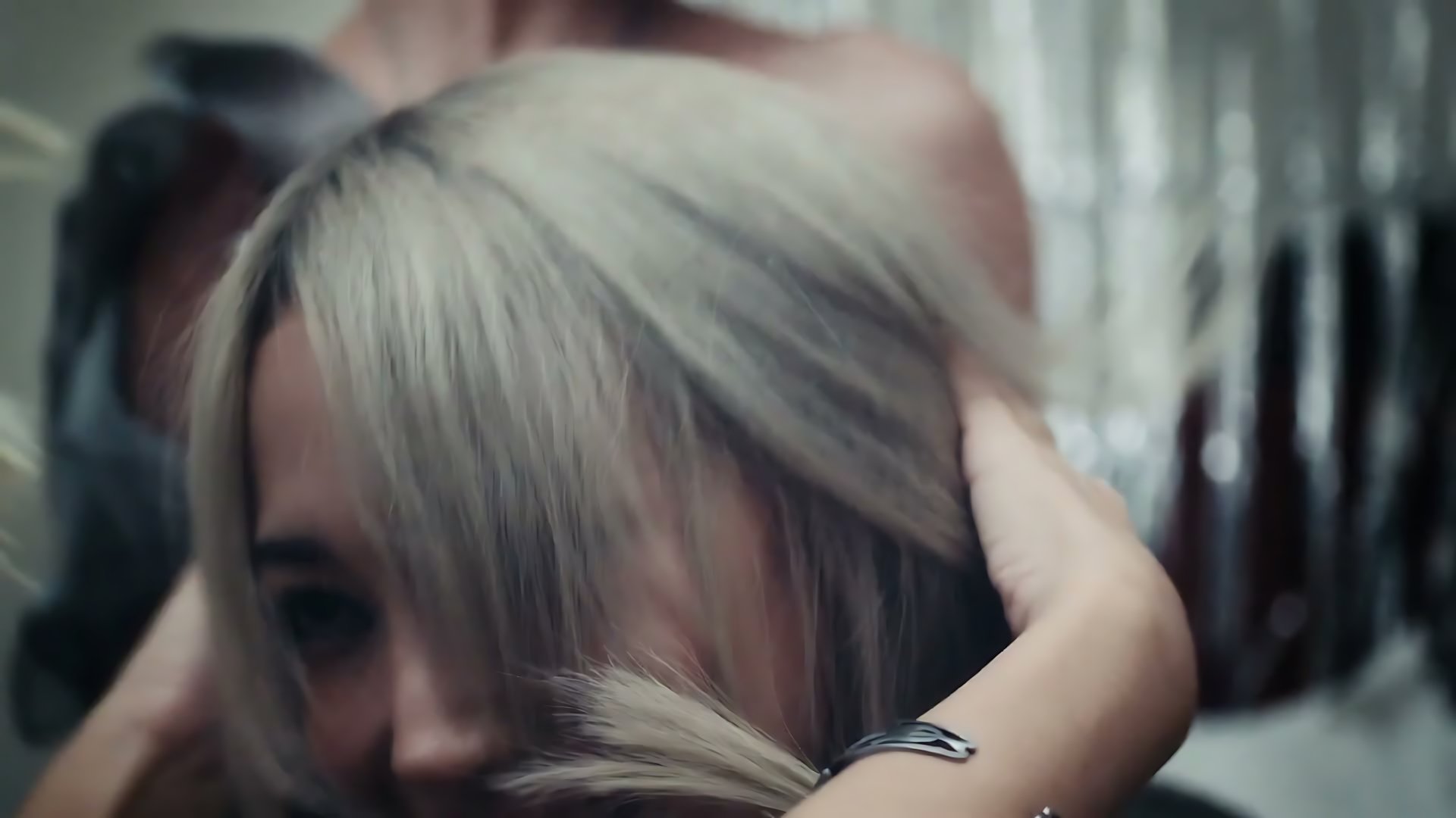 Kyra Machida - Blonde