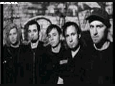 Leftöver Crack - Life Is Pain