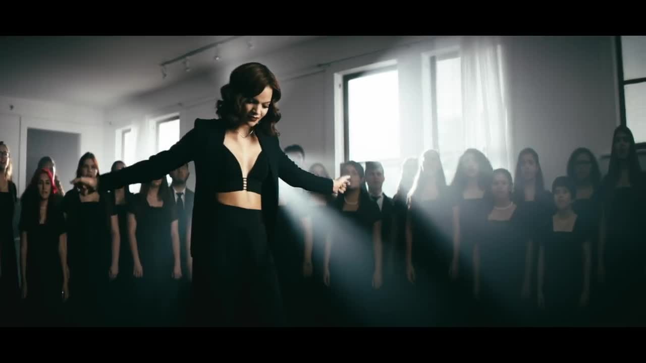 Leslie Grace - Cómo duele el silencio