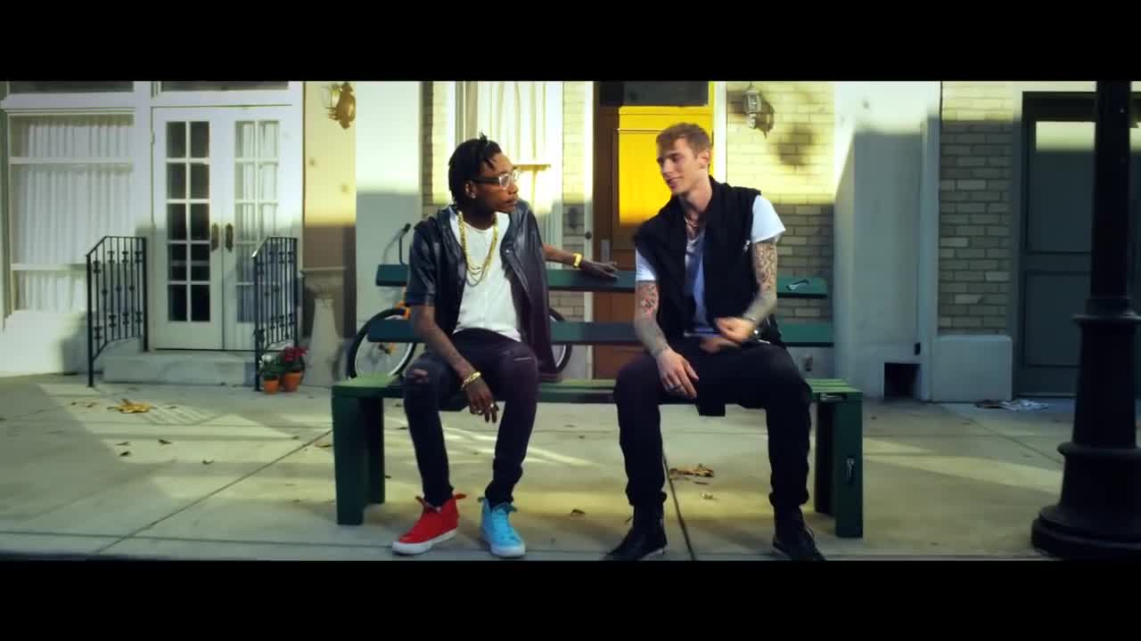 Machine Gun Kelly - Mind of a Stoner