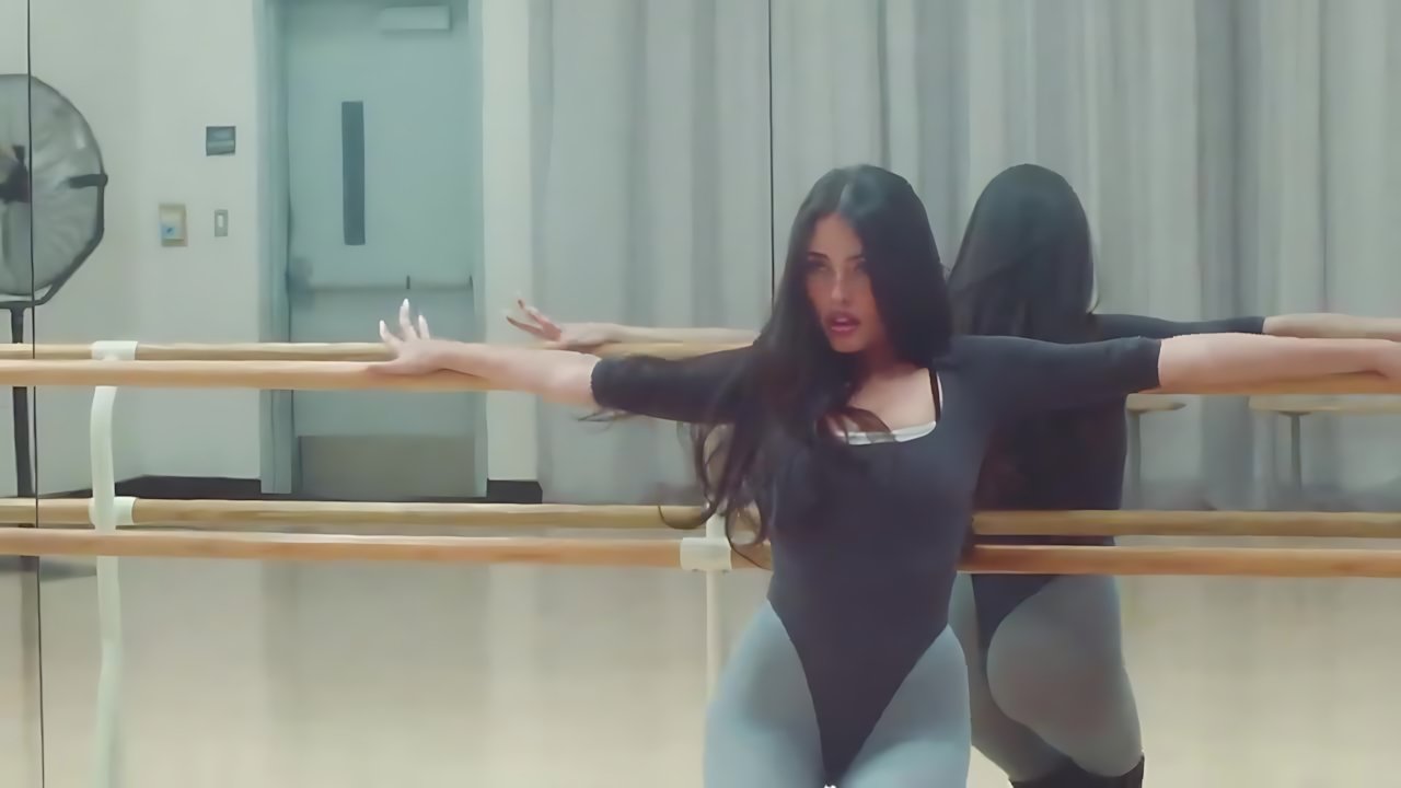 Madison Beer - yes baby