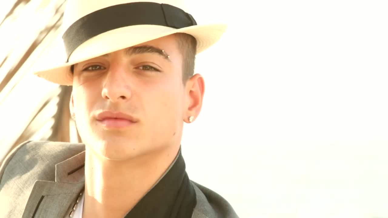 Maluma - Loco