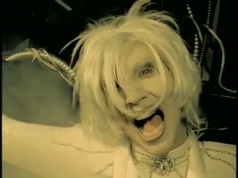 Marilyn Manson - I Don't Like the Drugs