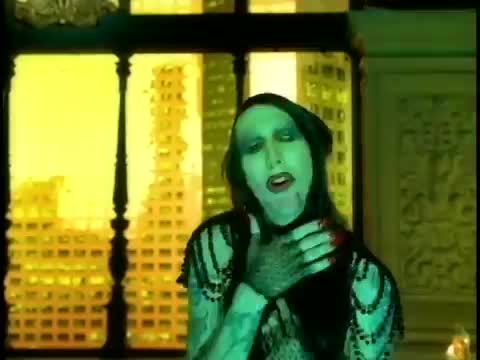 Marilyn Manson - Long Hard Road Out Of Hell