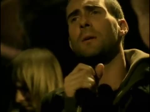 Maroon 5 - She Will Be Loved