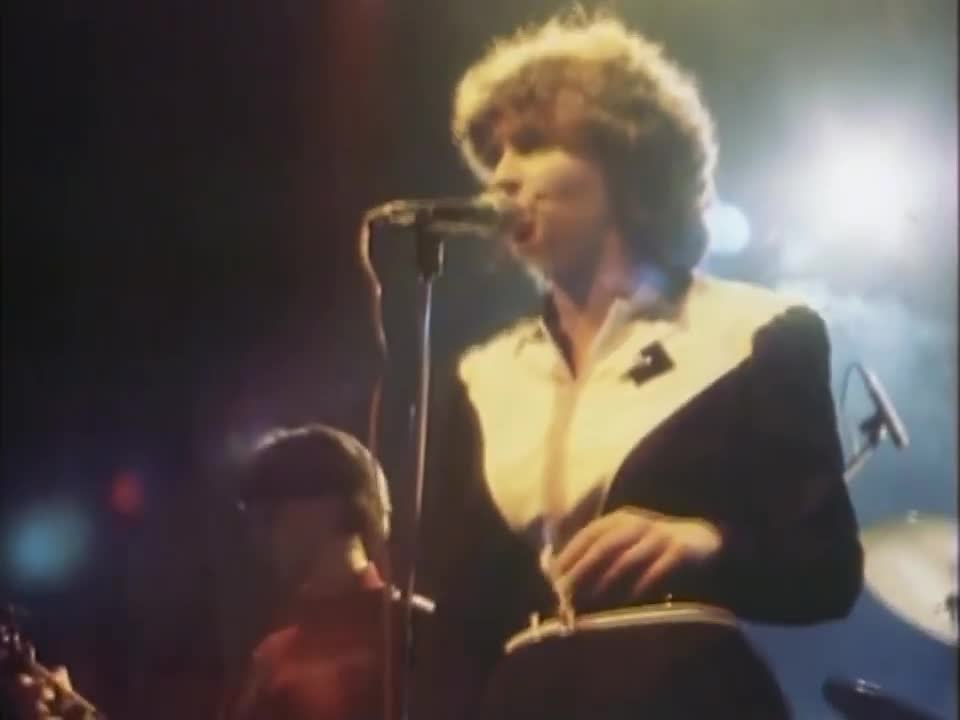 Martha and the Muffins - Echo Beach