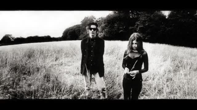 Mazzy Star - Look On Down From the Bridge