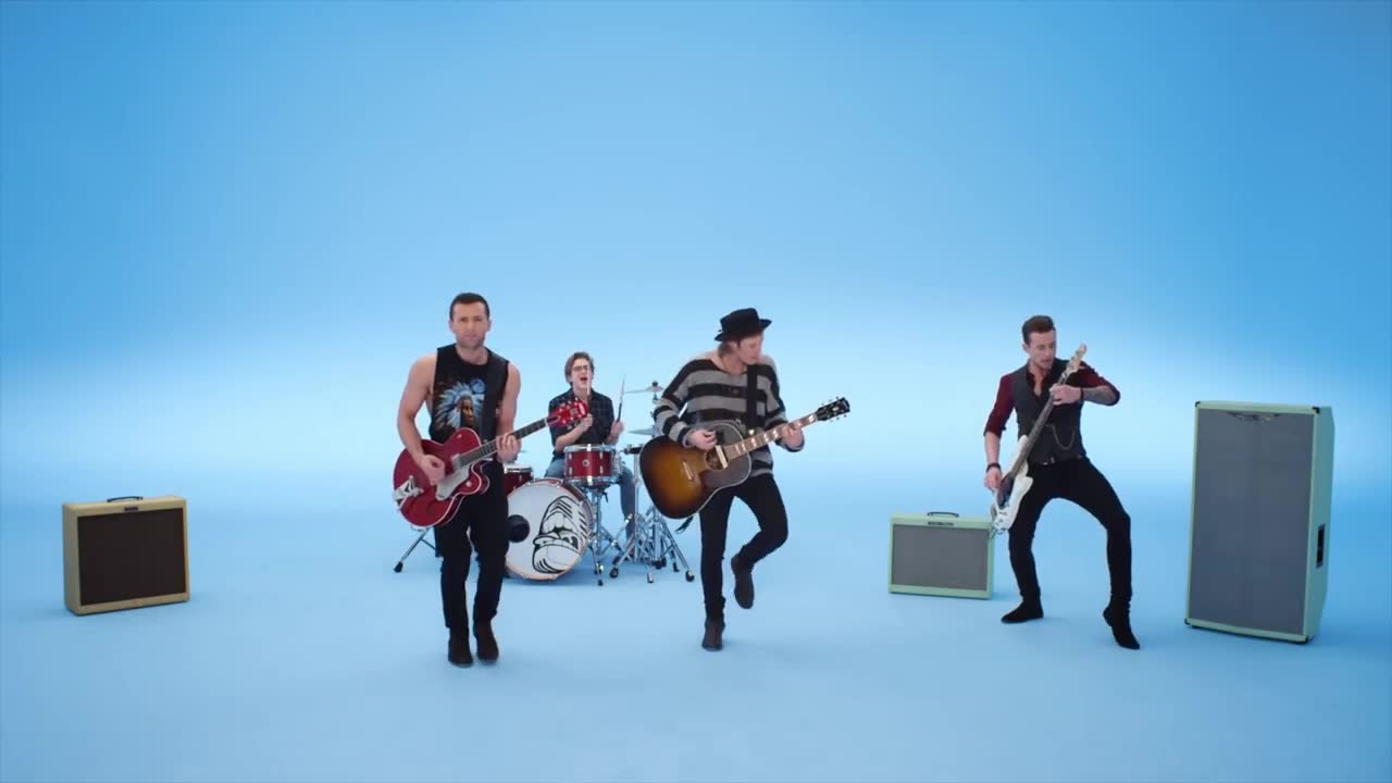 McFly - Love is on the Radio