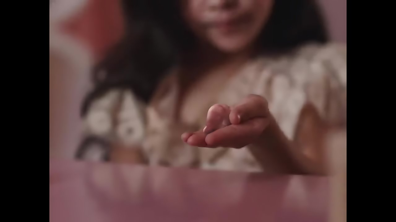 Melanie Martinez - LEECHES