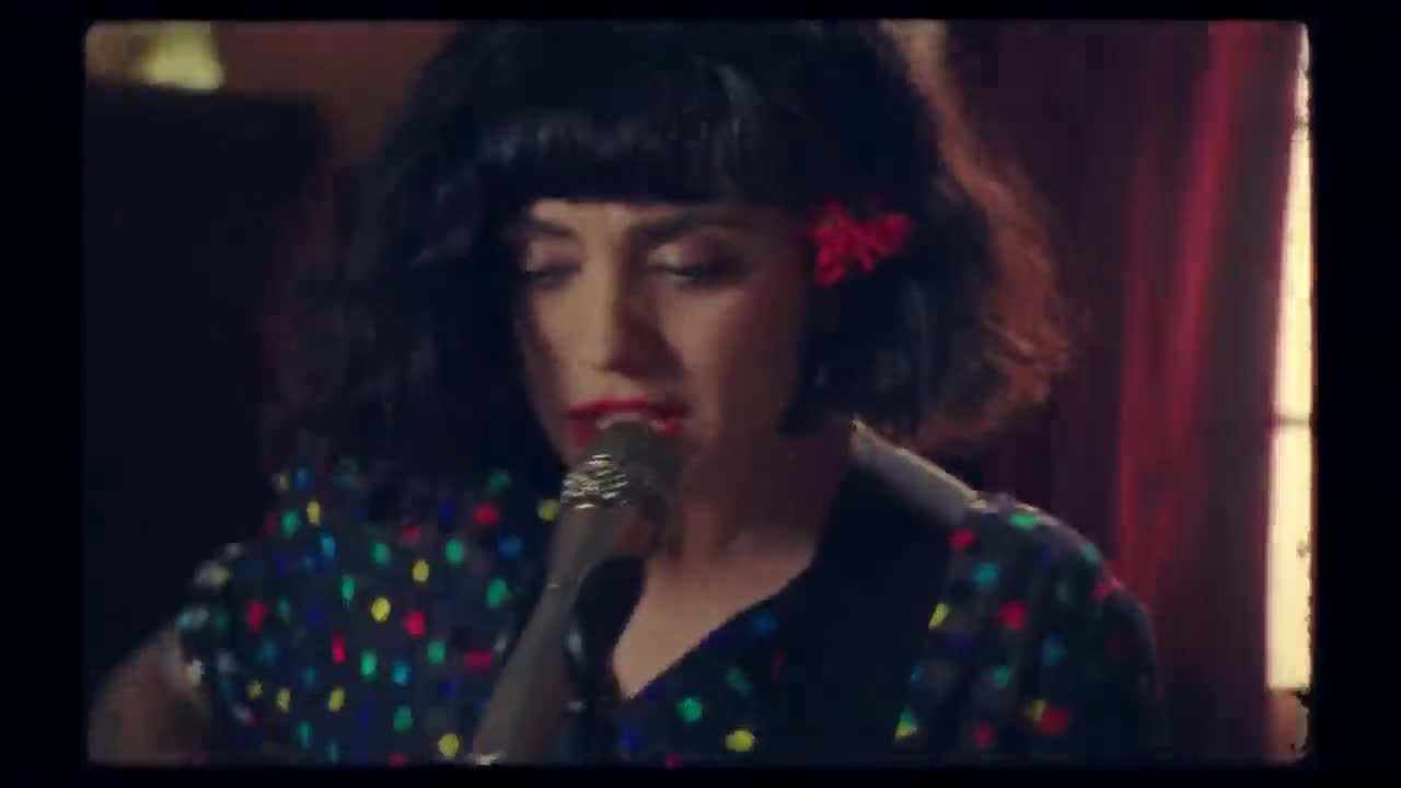 Mon Laferte - Paisaje japonés