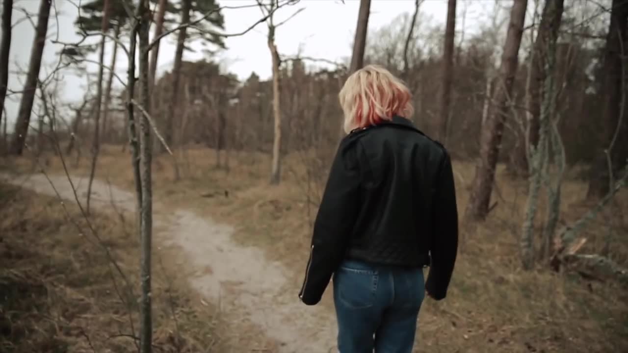 Monika Linkytė - Leisk Man Pasiklyst