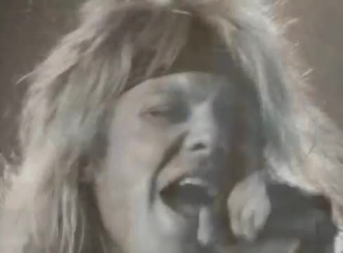 Mötley Crüe - Kickstart My Heart