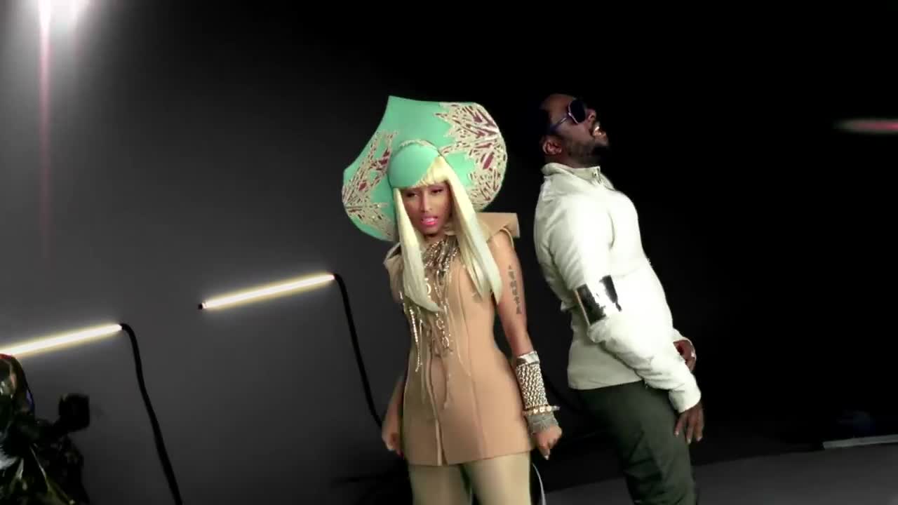 Nicki Minaj - Check It Out