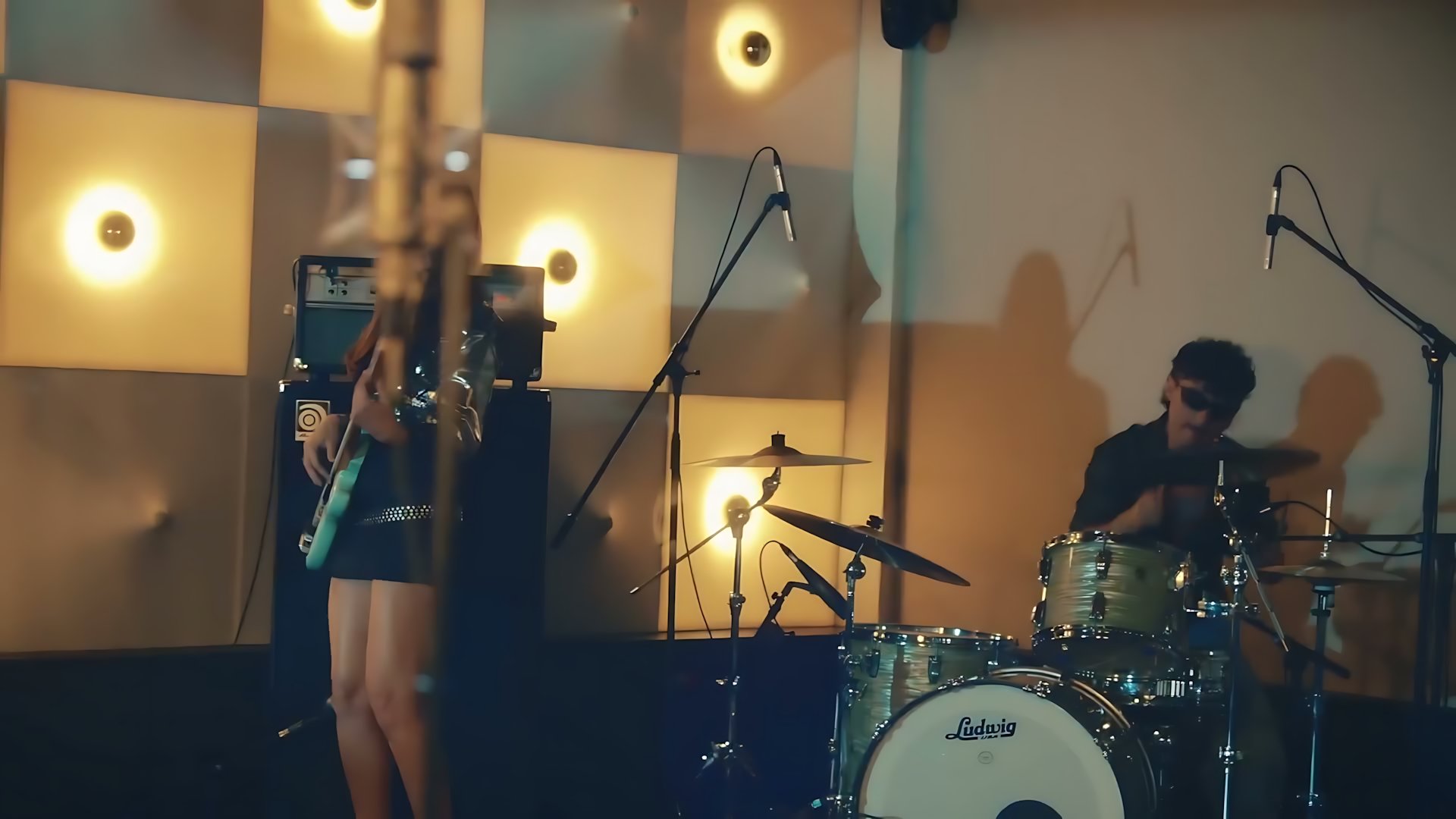 Nile Rodgers - Talk to Me