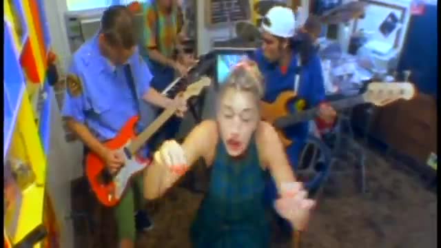 No Doubt - Trapped in a Box