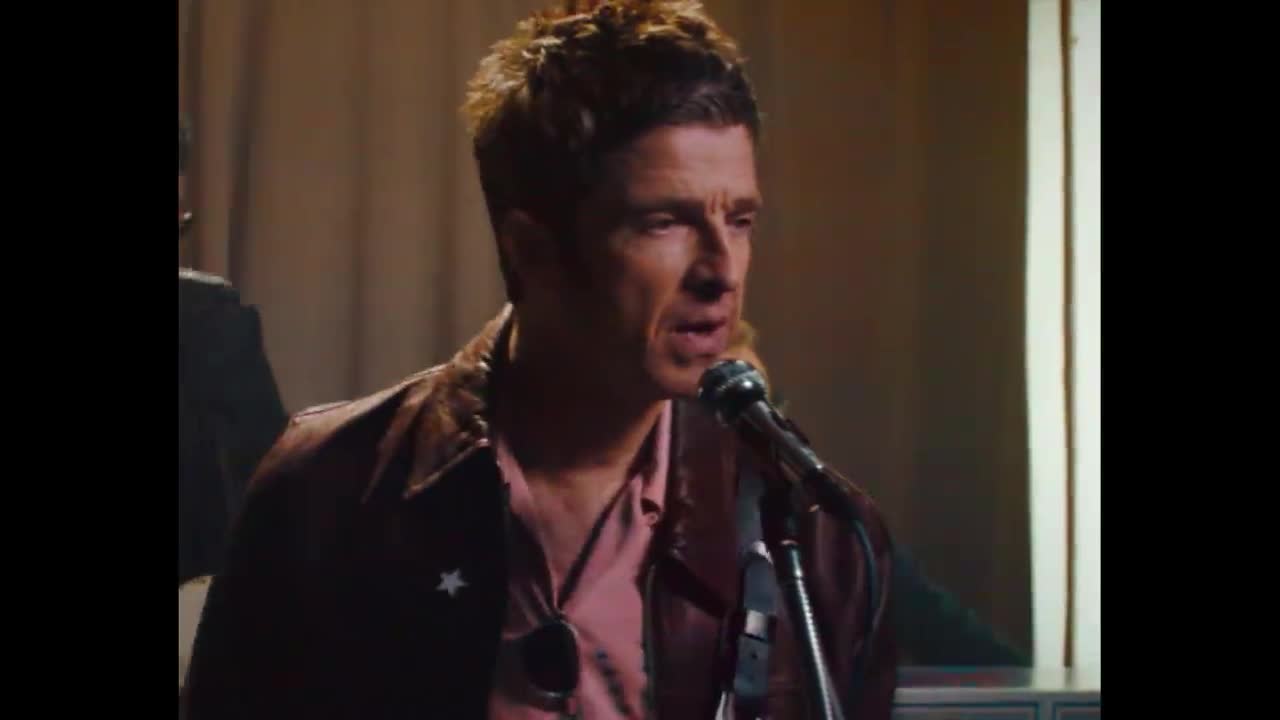 Noel Gallagher’s High Flying Birds - Black Star Dancing