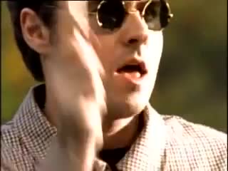 Oasis - Don’t Look Back in Anger