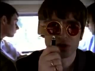 Oasis - Don’t Look Back in Anger