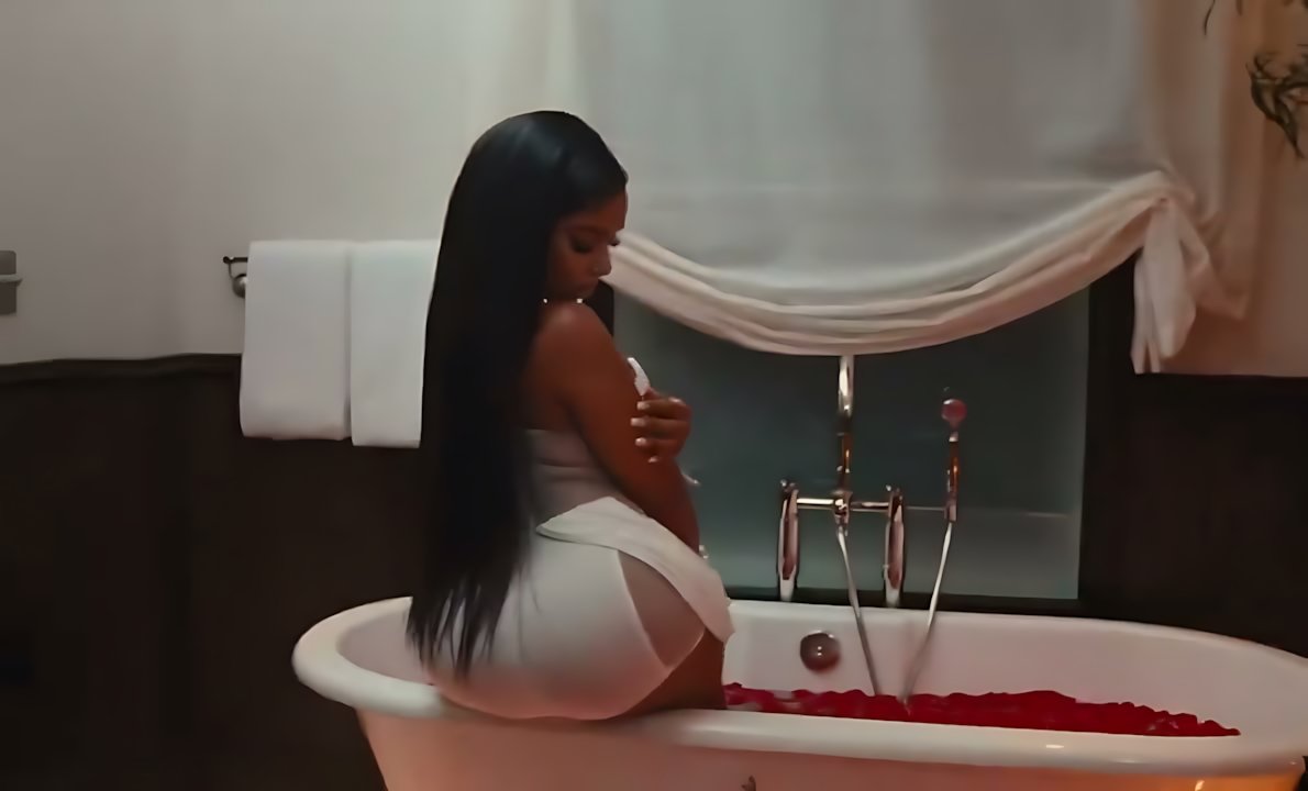 October London - Touch on Me