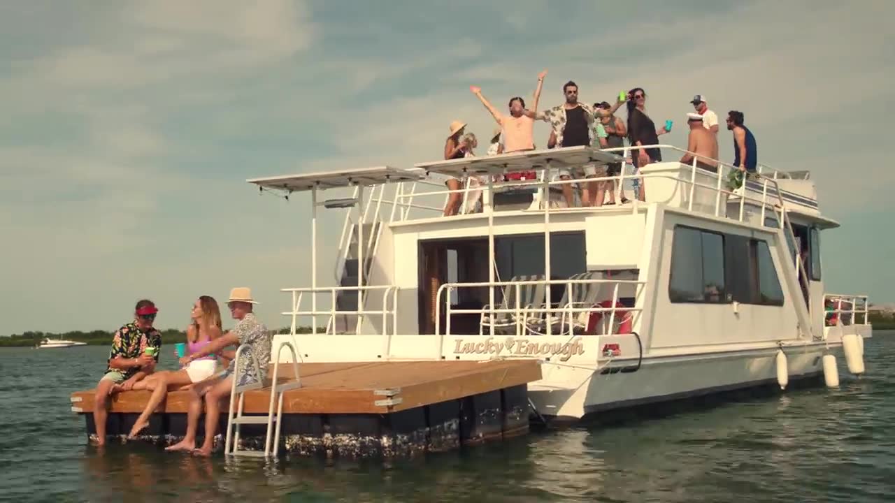 Old Dominion - I Was on a Boat That Day