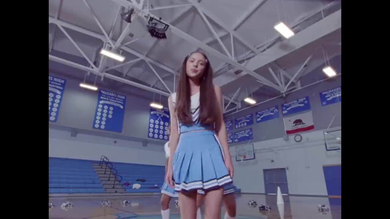 Olivia Rodrigo - good 4 u