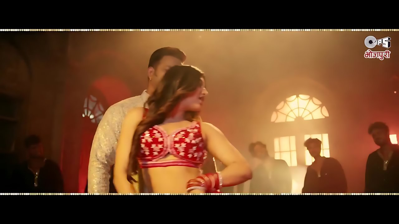 Pawan Singh - Tujhe Na Dekhu Toh Chain