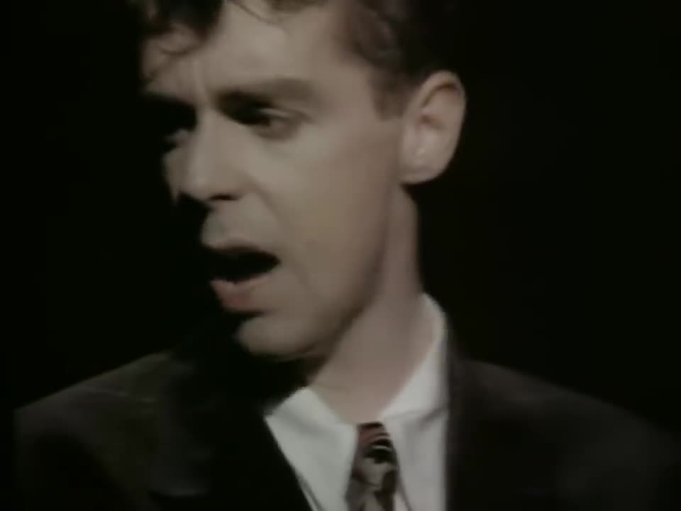 Pet Shop Boys - Love Comes Quickly