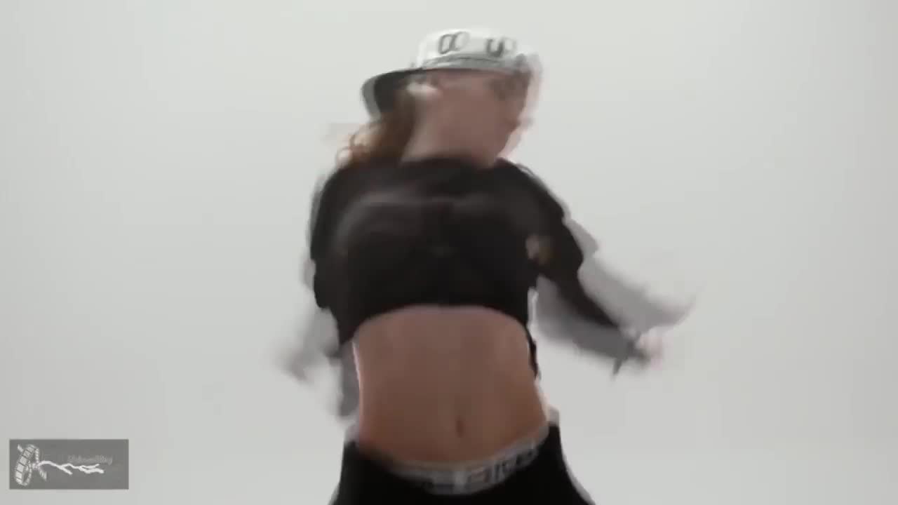 Подъем! - А я тебя такую!