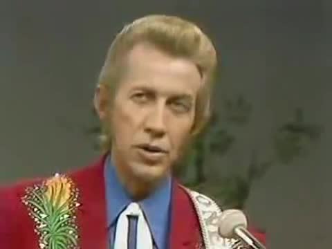 Porter Wagoner - Green Green Grass of Home