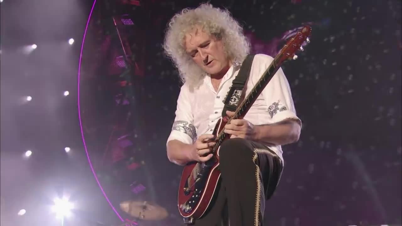 Queen + Adam Lambert - I Was Born to Love You