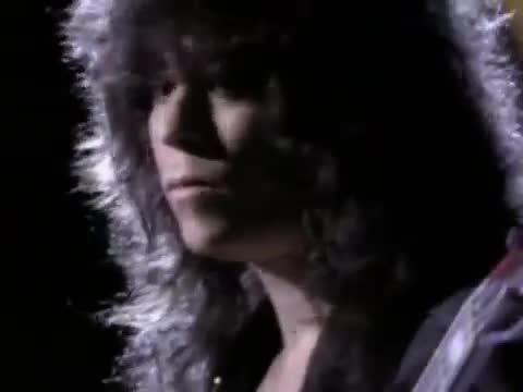 Queensrÿche - I Don’t Believe in Love