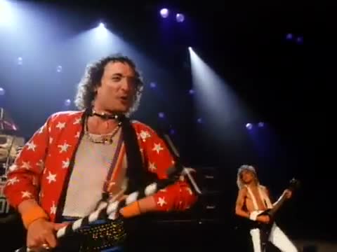 Quiet Riot - Mama Weer All Crazee Now