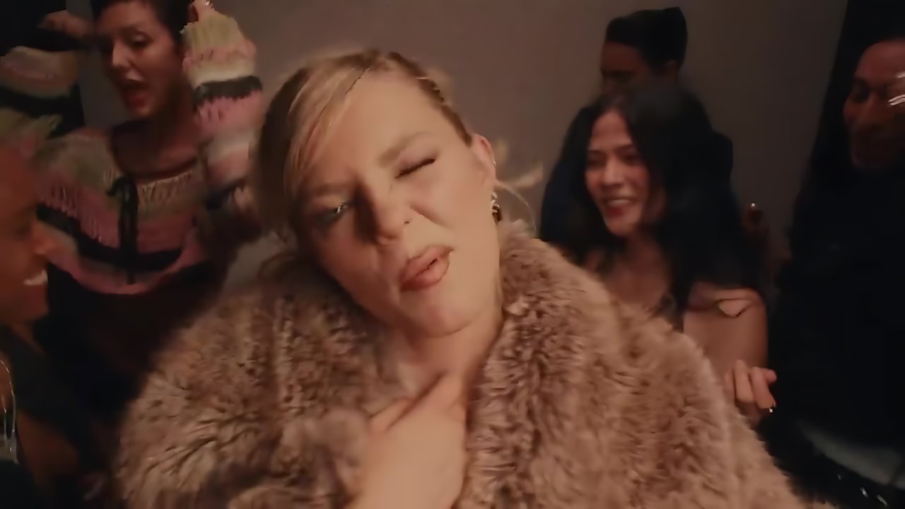Reneé Rapp - Mad