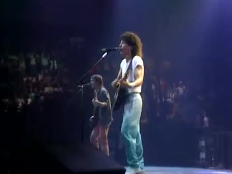 REO Speedwagon - Live Every Moment