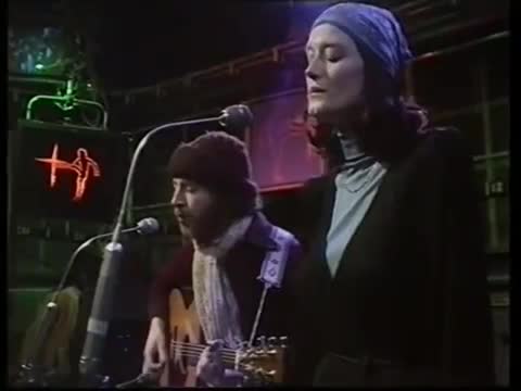 Richard & Linda Thompson - A Heart Needs a Home