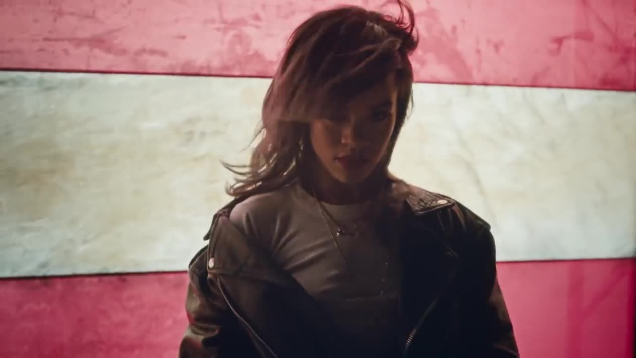 Rihanna - American Oxygen