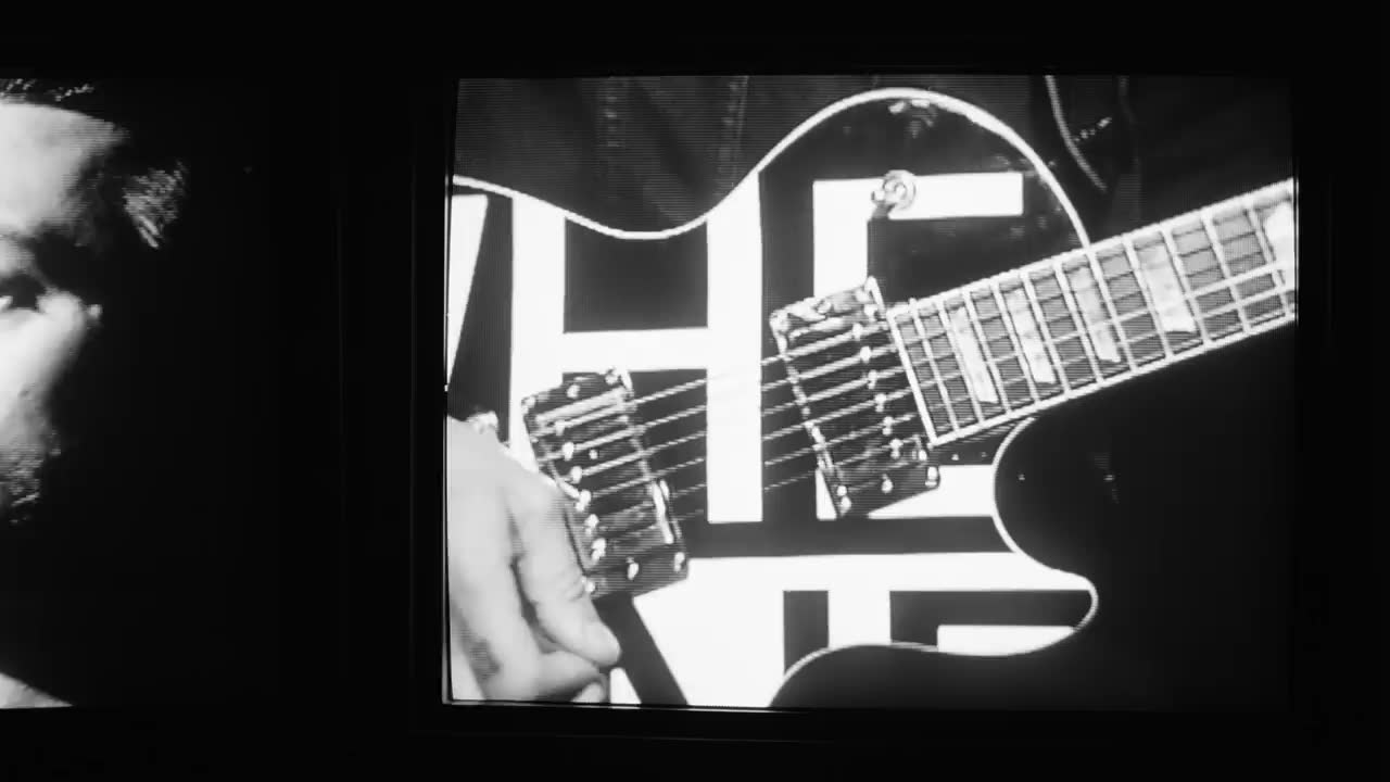 Rise Against - Nowhere Generation